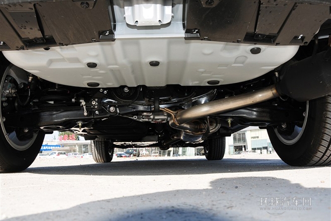 2013款 2.5L 自動四驅(qū)精英版