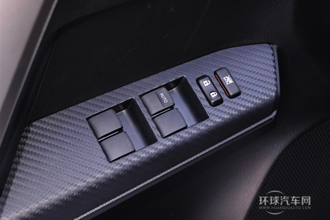 2013款 2.5L 自動四驅(qū)精英版