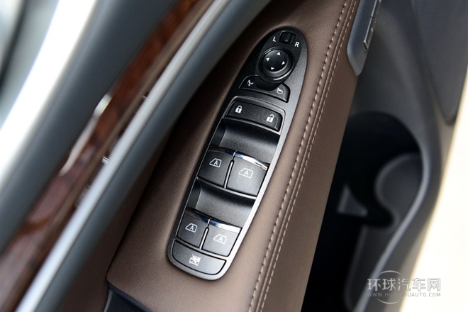2014款 2.5T Hybrid 兩驅(qū)卓越版