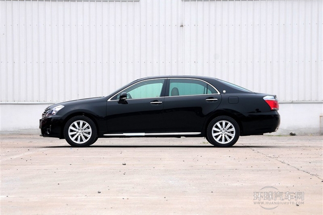 2012款 V6 2.5L Royal 導(dǎo)航版