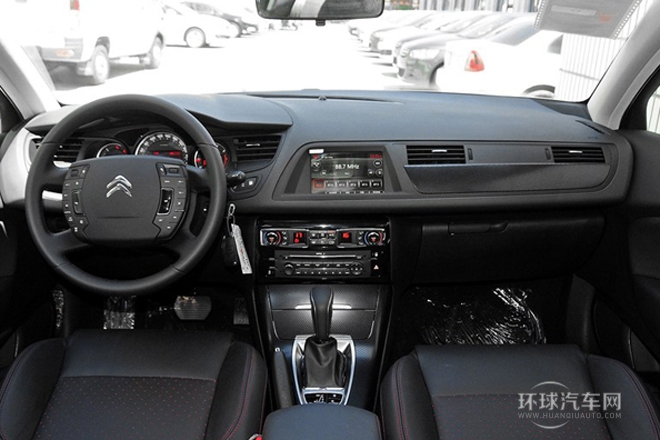 2014款 1.6T 自動(dòng)尊貴型
