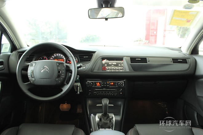 2014款 1.6T 自動(dòng)尊享型