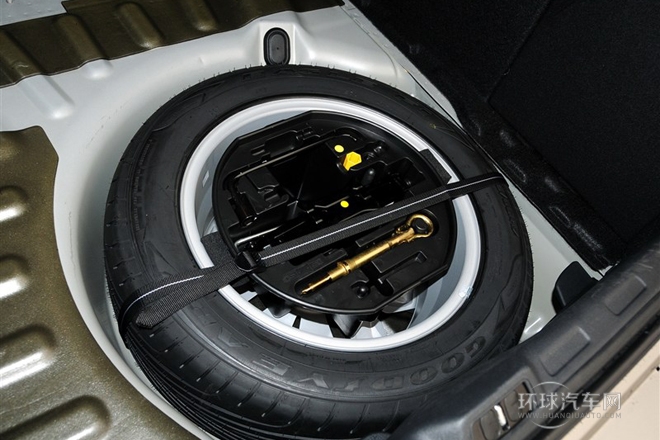 2014款 2.3L 自動豪華型