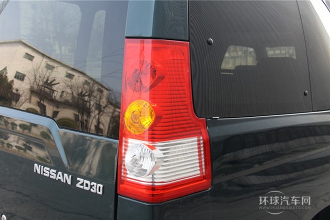 2010款 3.0T柴油兩驅(qū)豪華型ZD30D13-3N