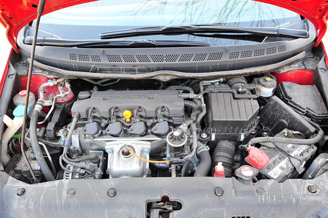 2012款 1.8L 自動