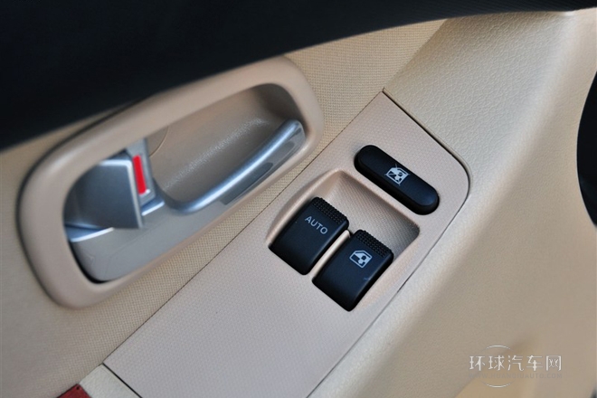 2012款 1.3L標(biāo)準(zhǔn)型