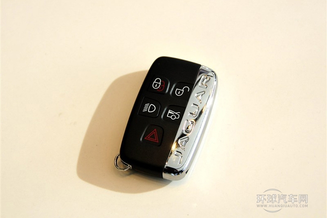 2014款 XJL 2.0T 兩驅(qū)典雅商務(wù)版