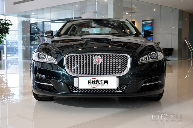 2014款 XJL 2.0T 兩驅(qū)典雅商務(wù)版
