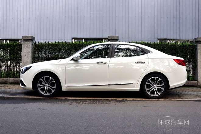 2014款 2.0T 自動(dòng)豪華型