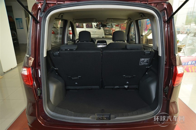2013款 1.2L 手動舒適型
