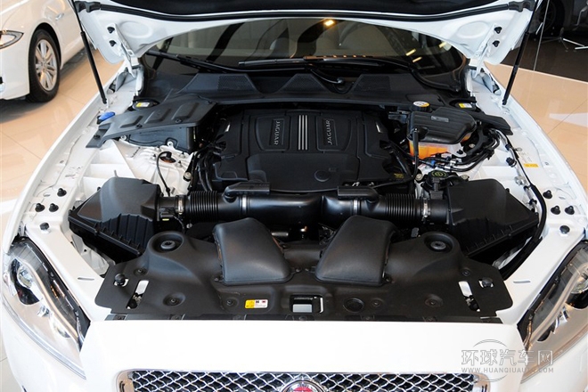 2014款 XJL 3.0 SC 兩驅(qū)全景商務(wù)版