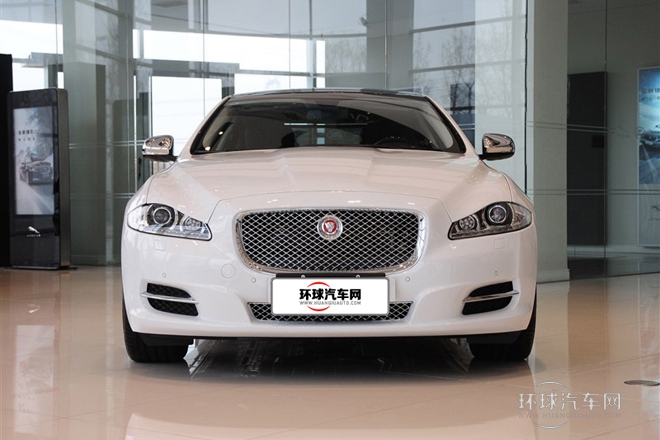 2014款 XJL 3.0 SC 四驅(qū)旗艦商務(wù)版