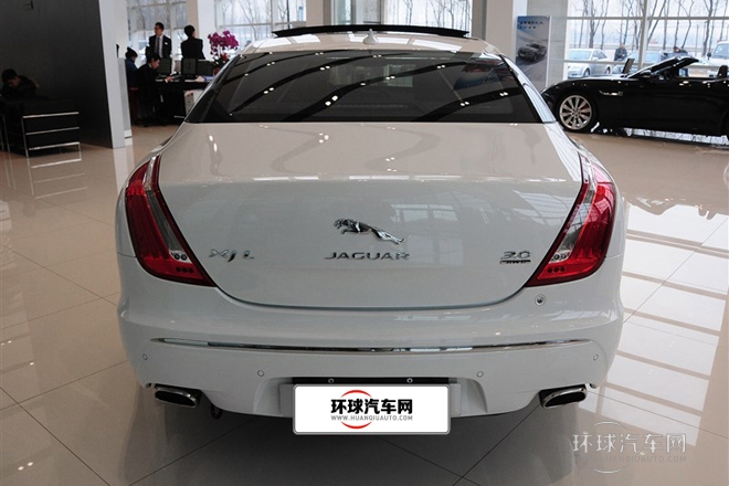2014款 XJL 3.0 SC 四驅(qū)旗艦商務(wù)版