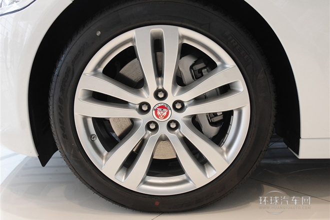 2014款 XJL 3.0 SC 四驅(qū)旗艦商務版