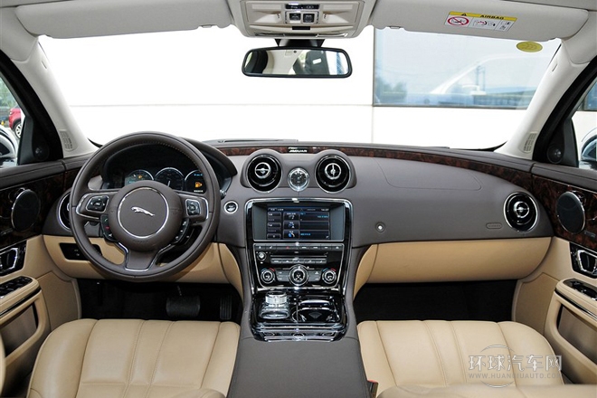 2014款 XJL 3.0 SC 四驅(qū)全景商務(wù)版