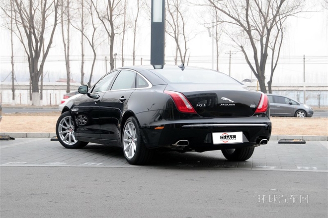 2014款 XJL 3.0 SC 四驅(qū)尊享商務(wù)版