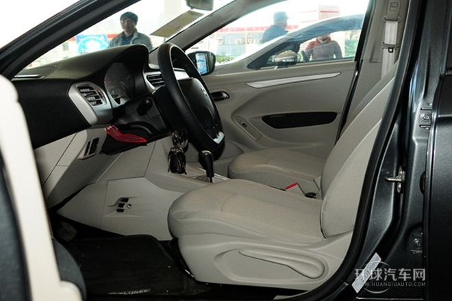2014款 1.6L 自動(dòng)舒適型