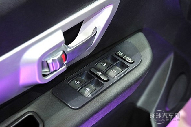 2014款 1.5T 自動兩驅(qū)舒適型