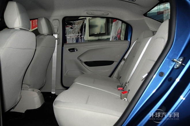 2014款 1.6L 手動(dòng)時(shí)尚型