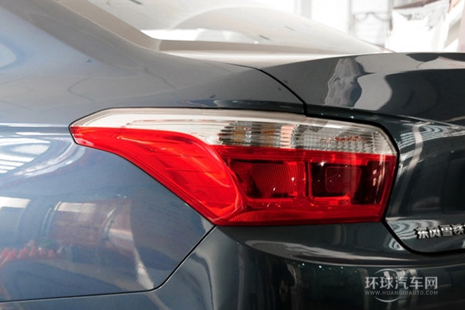 2014款 1.6L 手動(dòng)時(shí)尚型