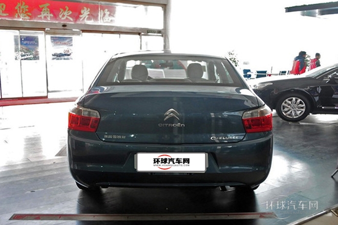 2014款 1.6L 手動(dòng)時(shí)尚型