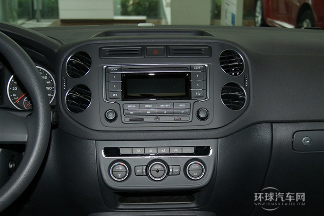 2015款 1.4TSI 手動兩驅(qū)藍驅(qū)版