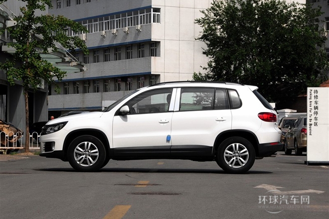 2015款 1.8TSI 自動兩驅(qū)風尚版