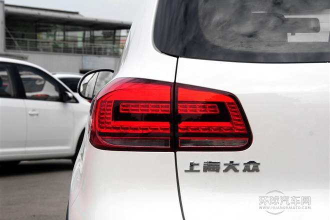 2015款 1.8TSI 自動(dòng)兩驅(qū)風(fēng)尚版