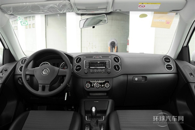 2015款 1.8TSI 自動兩驅(qū)風(fēng)尚版