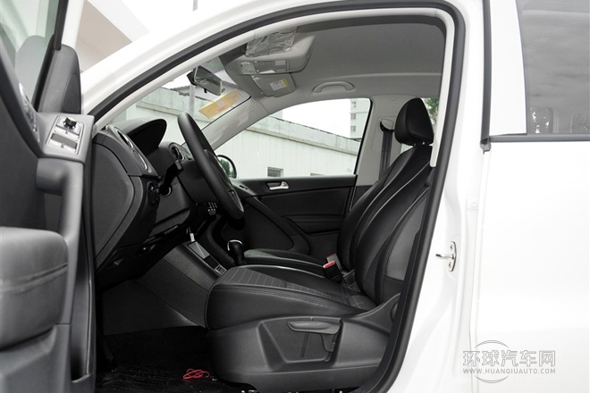 2015款 1.8TSI 自動(dòng)兩驅(qū)風(fēng)尚版