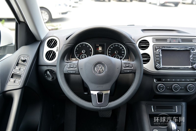 2015款 1.8TSI 自動兩驅(qū)豪華型