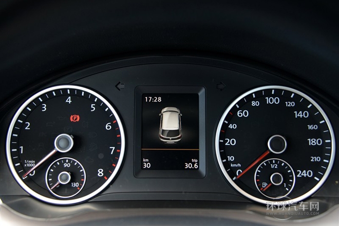 2015款 1.8TSI 自動(dòng)兩驅(qū)豪華型