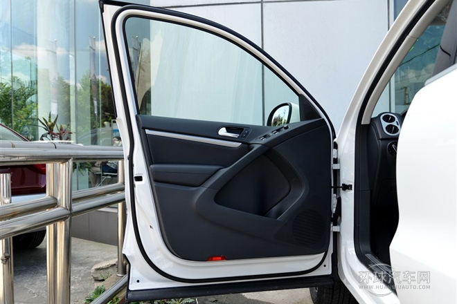 2015款 1.8TSI 自動兩驅(qū)豪華型
