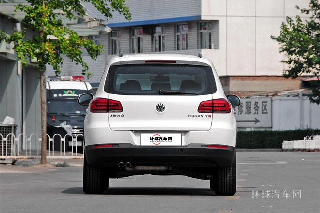2015款 1.8TSI 自動(dòng)兩驅(qū)舒適版