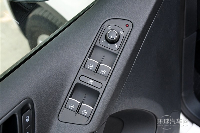 2015款 1.8TSI 自動兩驅(qū)舒適版