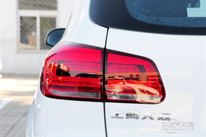 2015款 1.8TSI 自動四驅(qū)豪華型