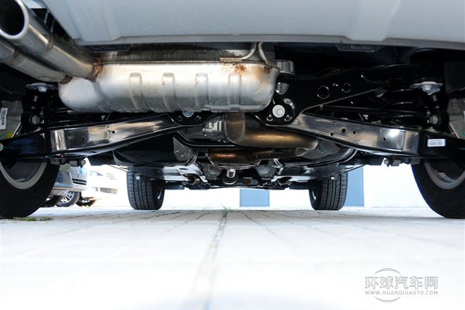 2015款 1.8TSI 自動(dòng)四驅(qū)豪華型