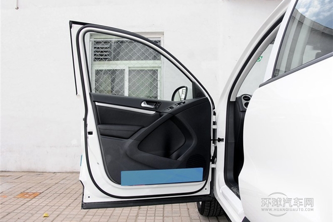 2015款 1.8TSI 自動四驅(qū)舒適版