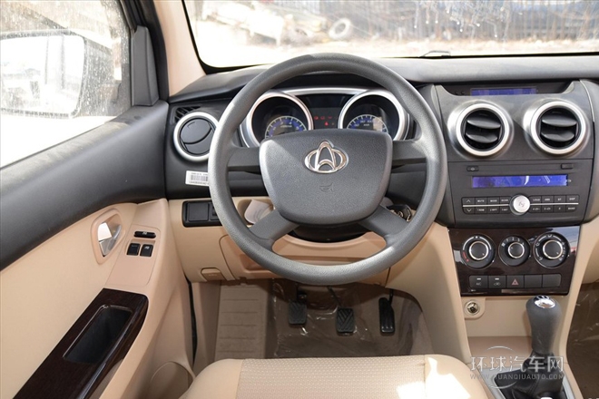 2012款 1.5L標(biāo)準(zhǔn)型