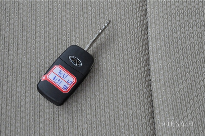 2012款 2.0L 手動(dòng)舒適型