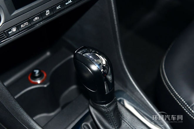 2015款 1.6L 自動30周年紀(jì)念版