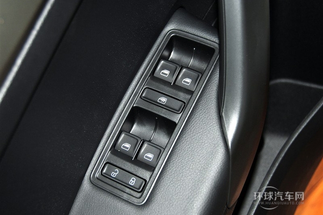 2015款 1.6L 自動(dòng)舒適版
