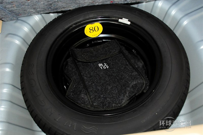 2013款 兩廂 1.5L 手動樂天版
