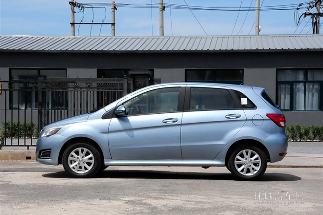2013款 兩廂 1.5L 手動(dòng)樂天版