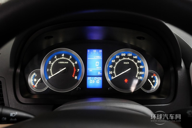 2013款 兩廂 1.5L 自動(dòng)樂天版