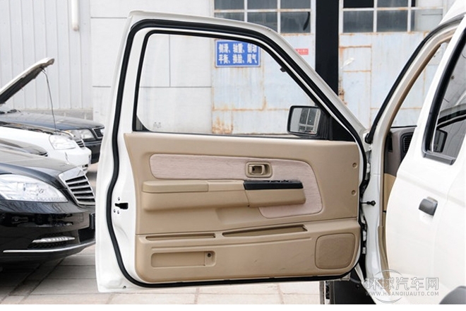 2010款 2.4L汽油四驅(qū)標準型ZG24