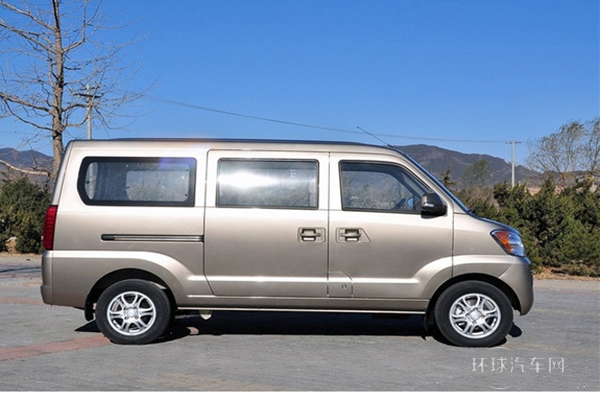2014款1.3L手動(dòng)舒適型