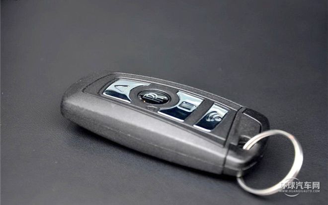 2013款 6.6T 標(biāo)準(zhǔn)型