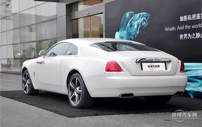 2013款 6.6T 標(biāo)準(zhǔn)型