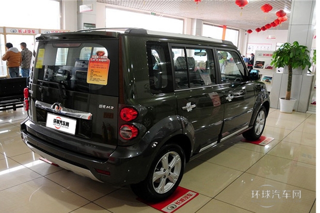 2013款 1.5L 手動(dòng)導(dǎo)航版